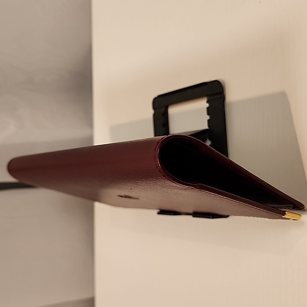 Cartier Bi-Fold Wallet - Picture 10 of 16